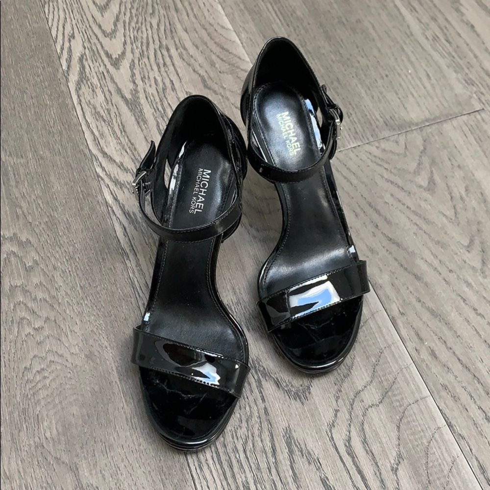 MK Michael Kors Black Patent Sandal Heel